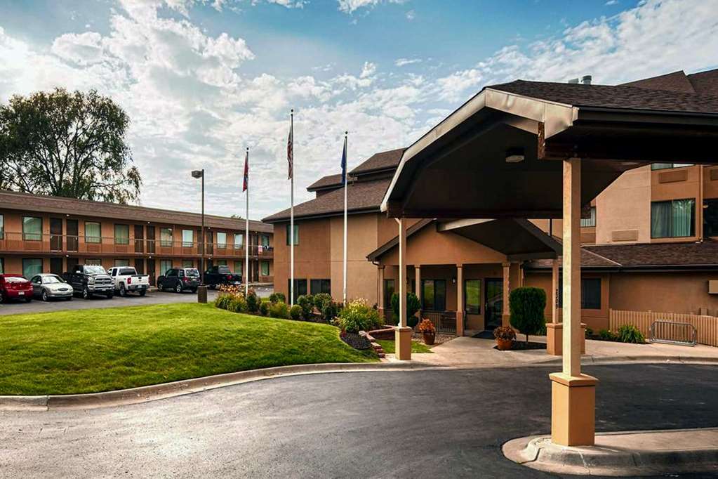 Quality Inn & Suites Lawrence - University Area Esterno foto