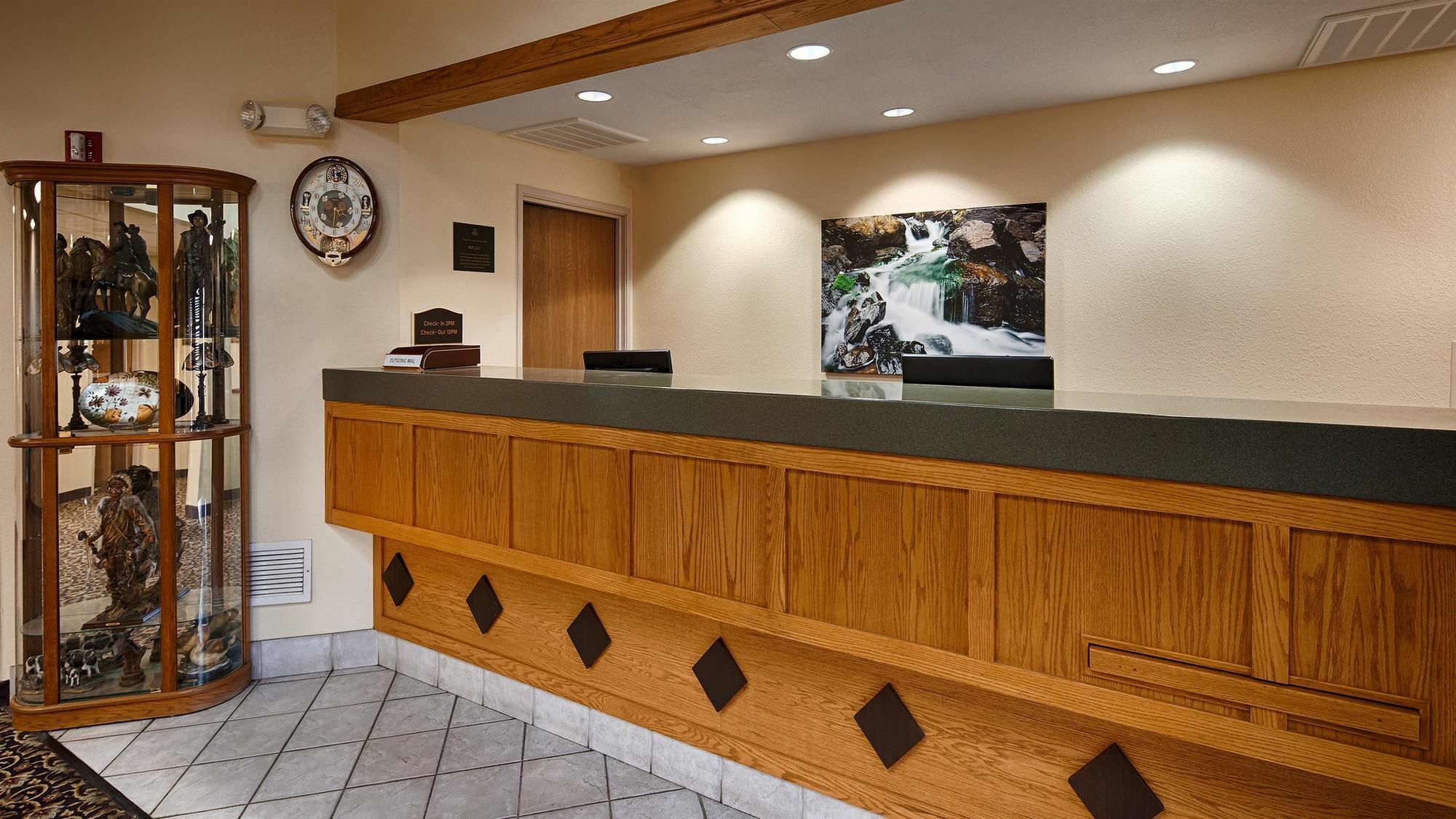 Quality Inn & Suites Lawrence - University Area Esterno foto